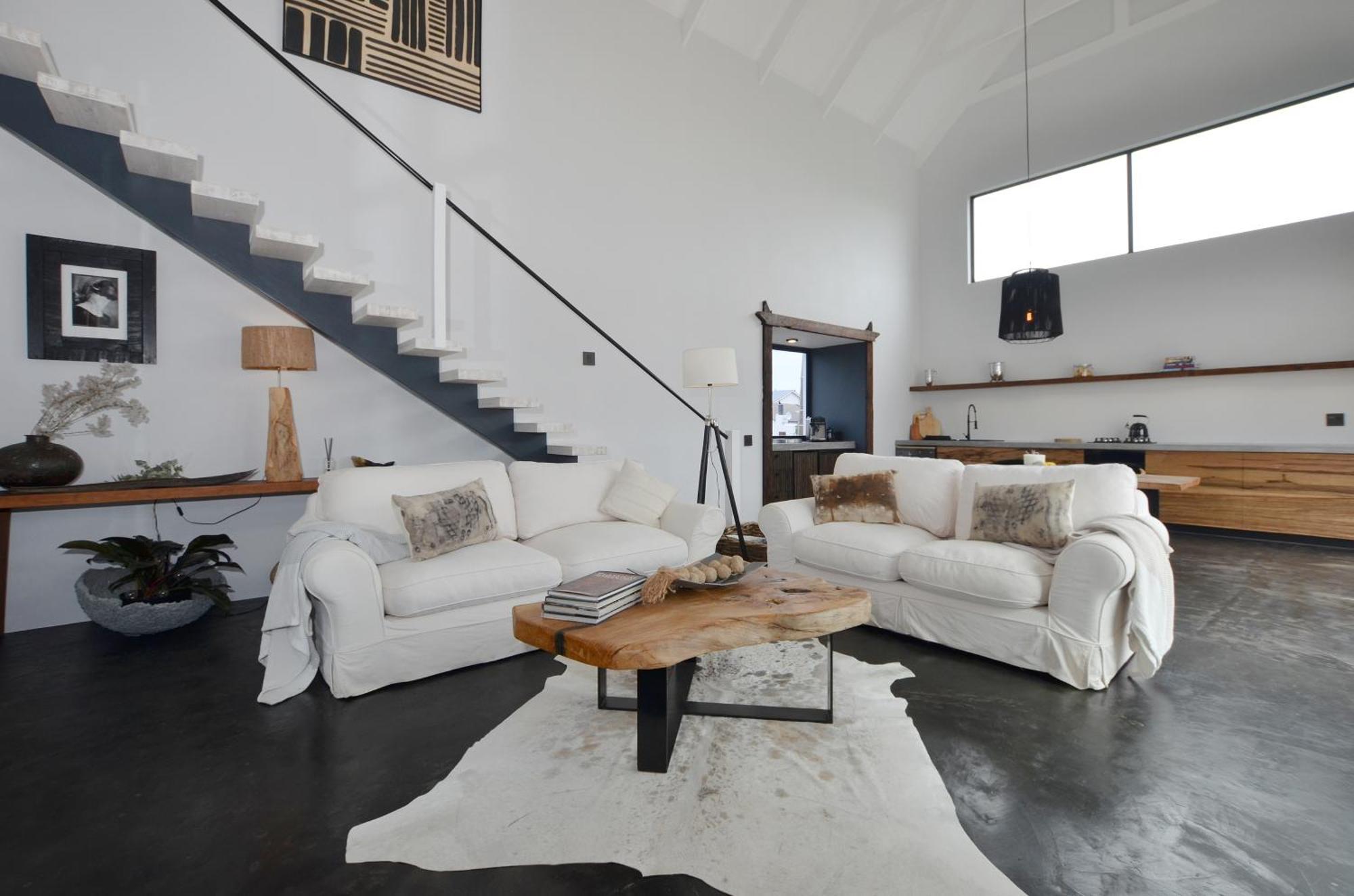 Salt Villa *
